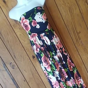 Floral Print Sleeveless Maxi Dress
